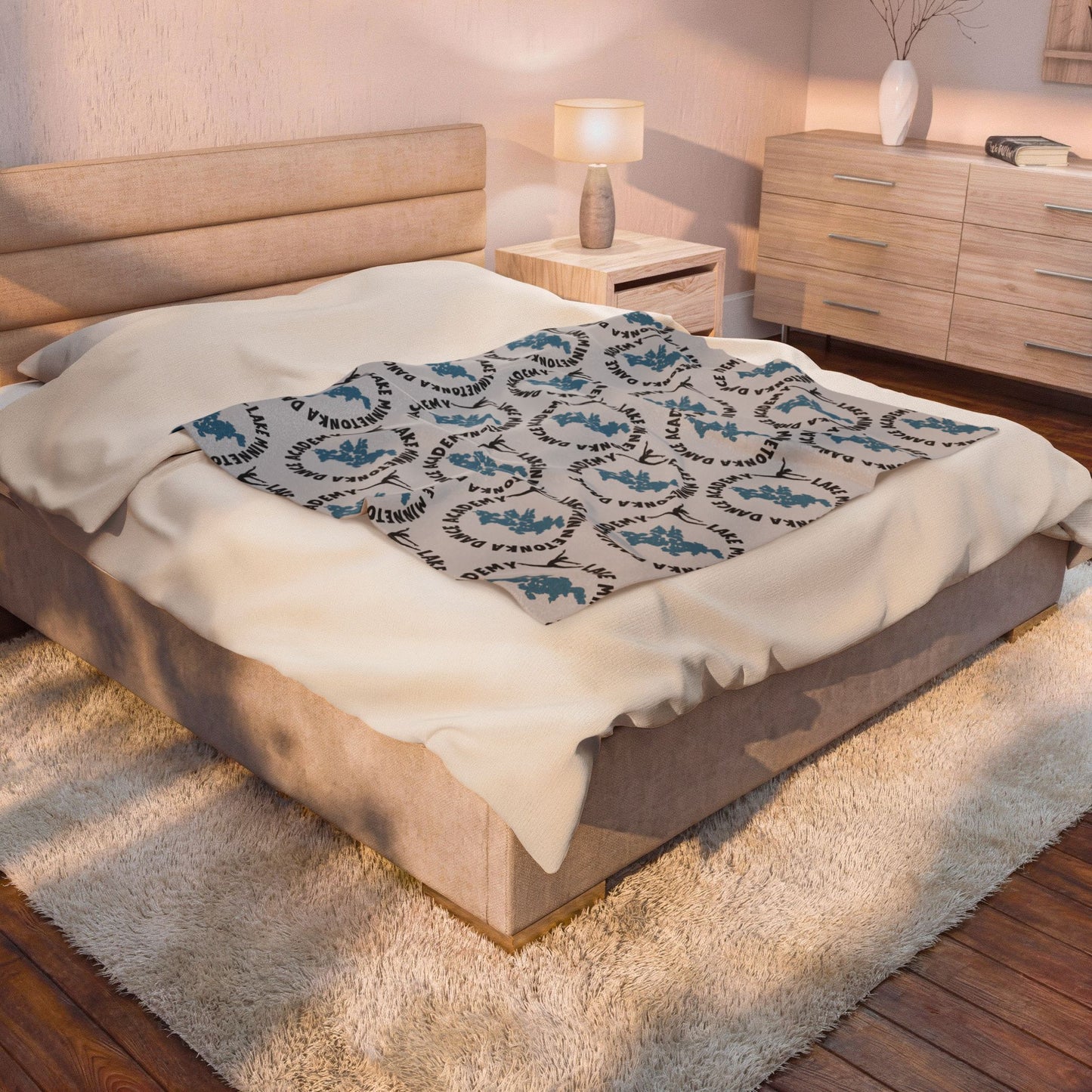 Velveteen Plush Blanket — Cozy LMDA Blanket